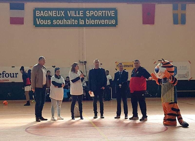 Tournoi du silence : à Bagneux pour soutenir nos équipes de football féminin !