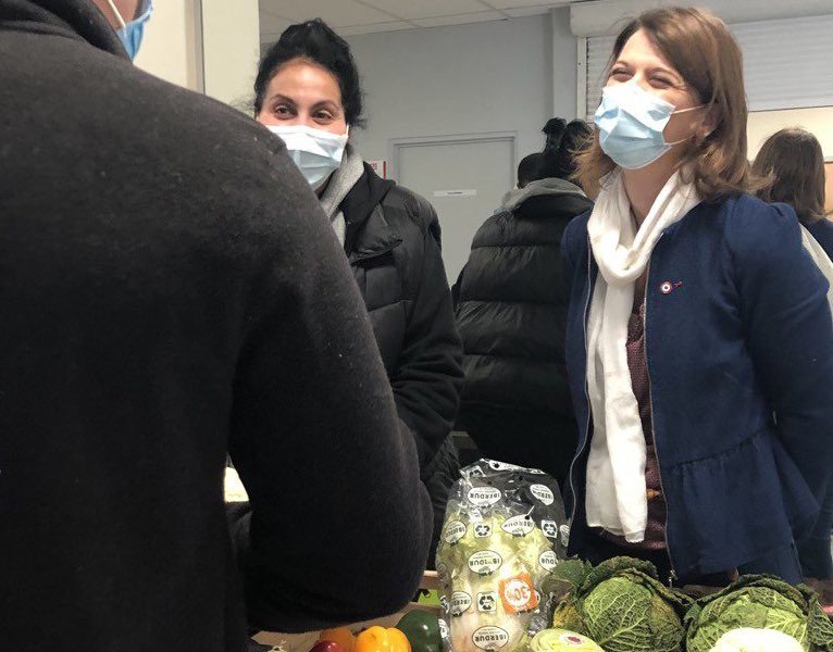 Distribution alimentaire à Bagneux : merci aux bénévoles