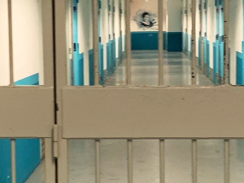 Justice : je me rends à la prison de Nanterre et à la maison d’arrêt pour femmes de Versailles